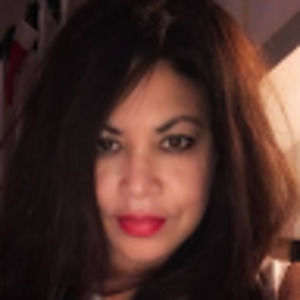 Meet your Posher, Carolyn